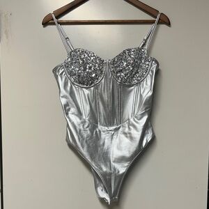 (NEW) Silver metallic bodysuit - LARGE